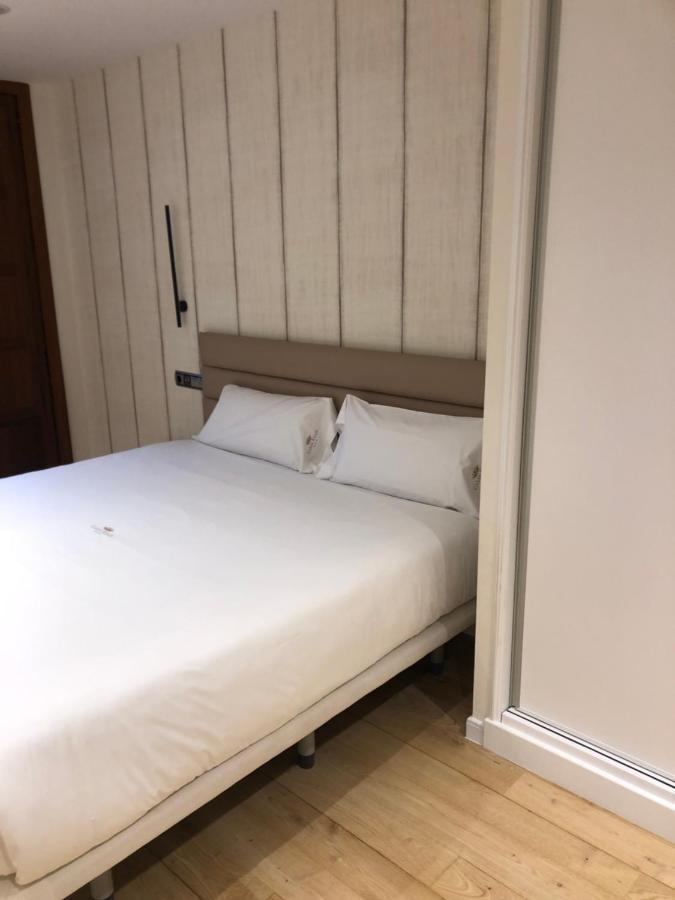 Luxury Apartment With Jacuzzi Santiago de Compostela Ngoại thất bức ảnh