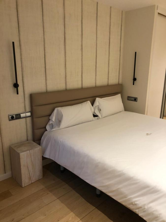 Luxury Apartment With Jacuzzi Santiago de Compostela Ngoại thất bức ảnh