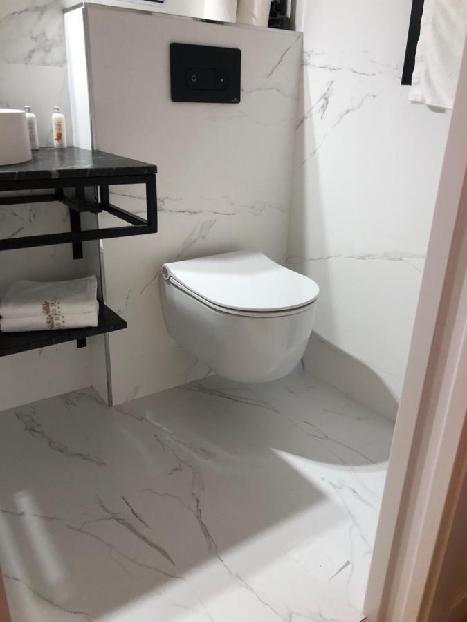Luxury Apartment With Jacuzzi Santiago de Compostela Ngoại thất bức ảnh